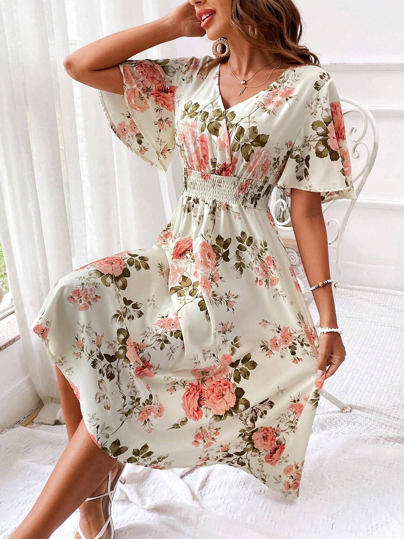 Edith | Elegant Blomstret Sommerkjole med V-hals