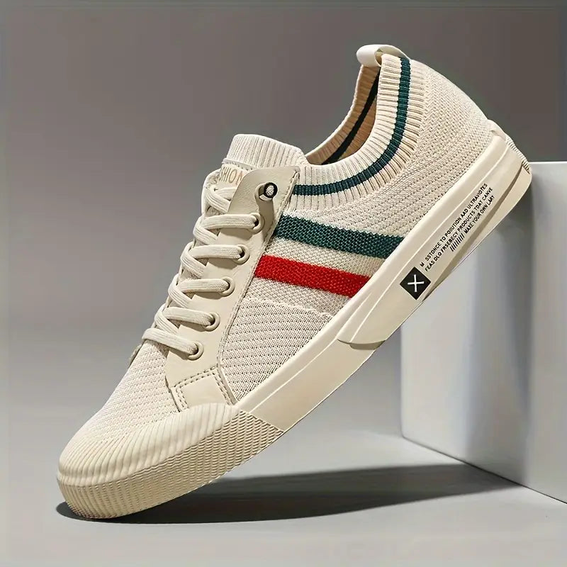 Snørebåndsneakers med åndbart design