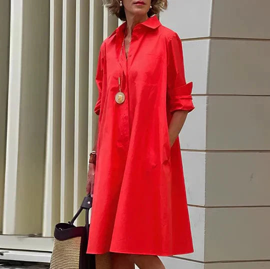 Julie | Elegant Kjole med Knapper