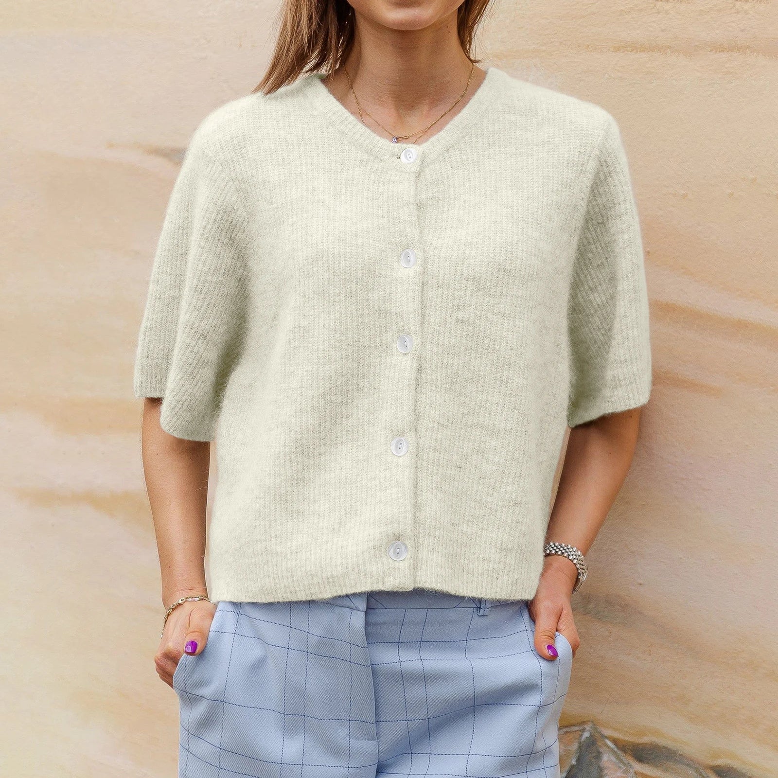 Elegant kortærmet cardigan til damer