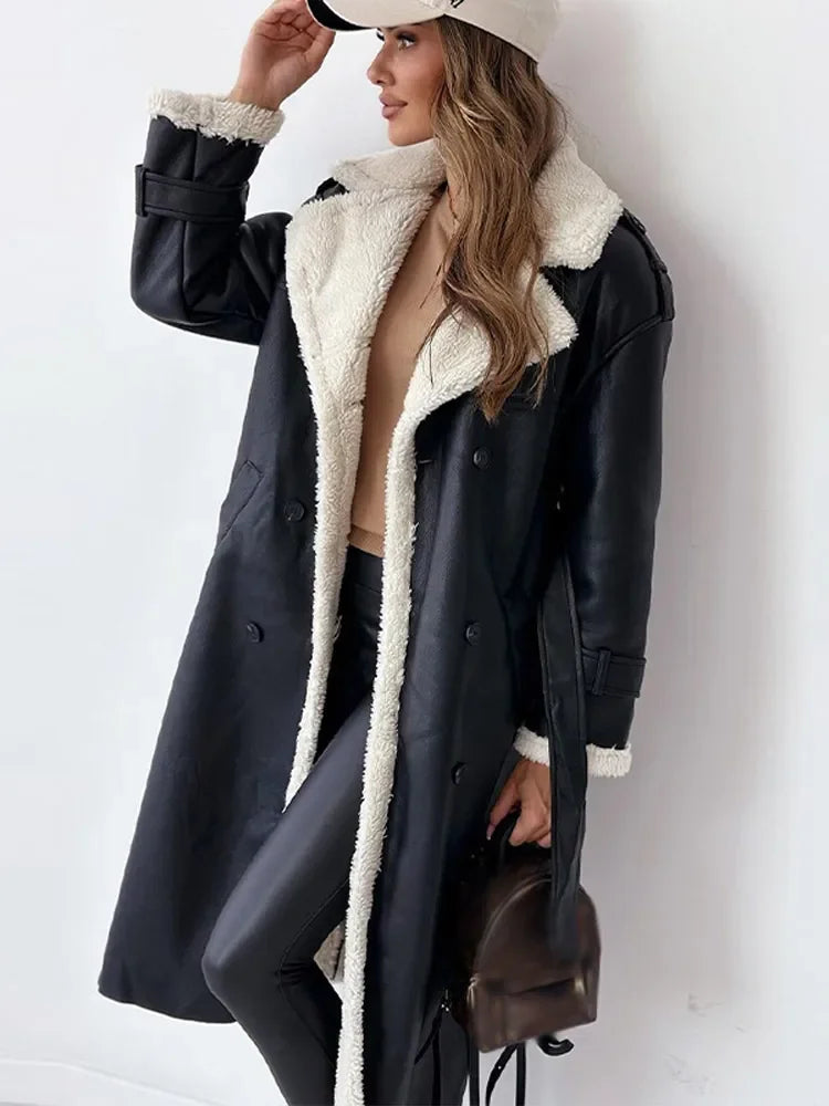 Tove | Trenchcoat