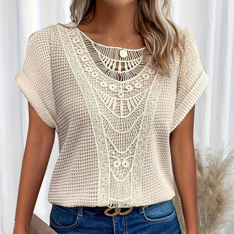 Gracie - Stilfuld Blonde T-Shirt med Elegance