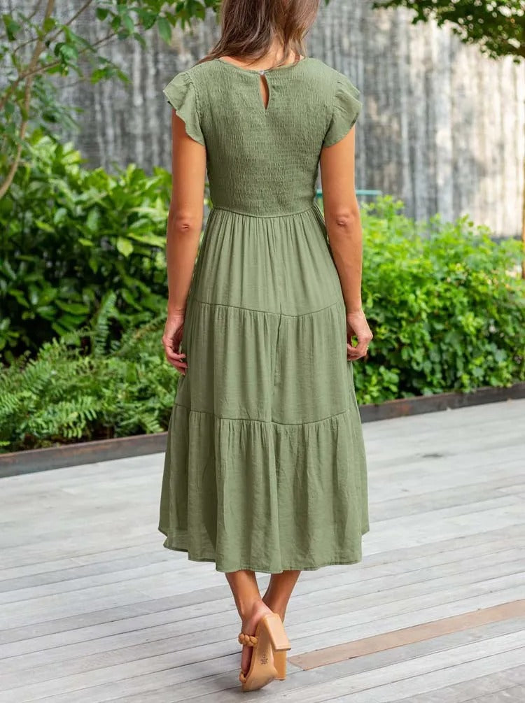 Ronja | Elegant Lagdelt Kjole med Flydende Design